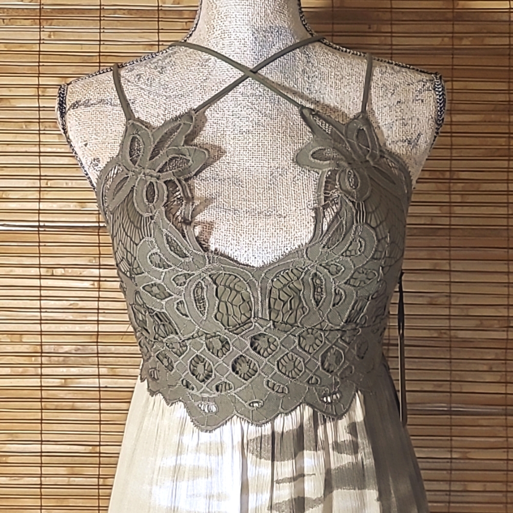 Fitted Lace Bustier Topped Dress